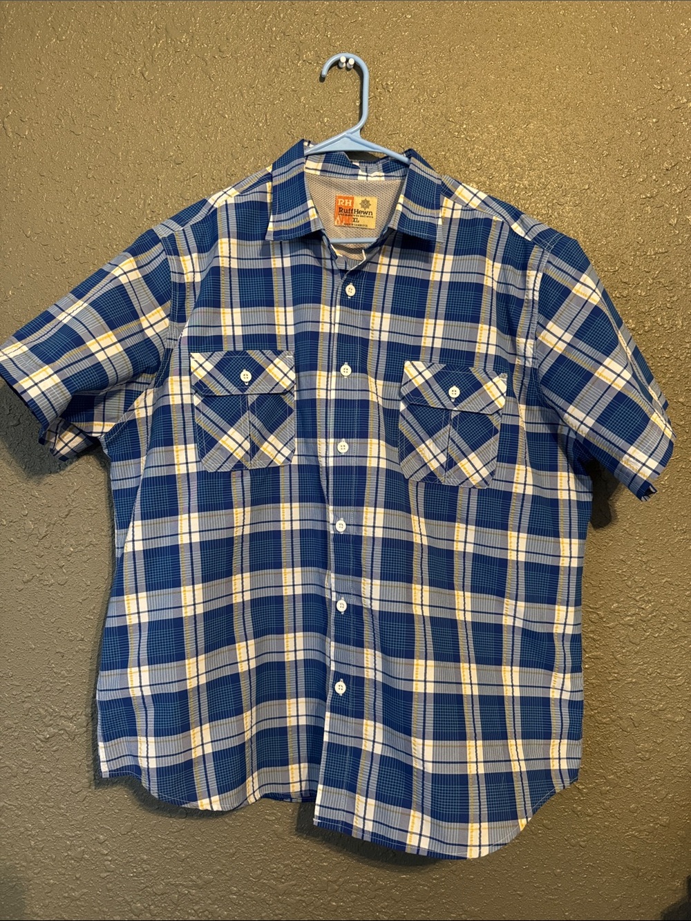 Ruff Hewn Blue and White Short-Sleeve Plaid Button-Down Shirt